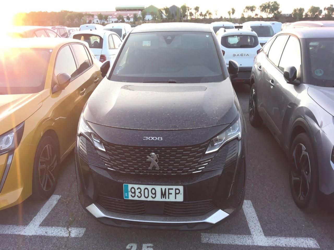 Foto Peugeot 3008 Hybrid 2