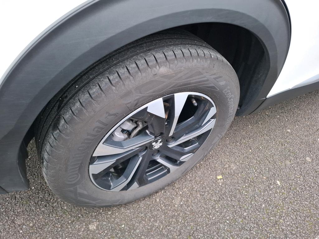 Peugeot 2008 PureTech 130 S&S EAT8 GT 2023