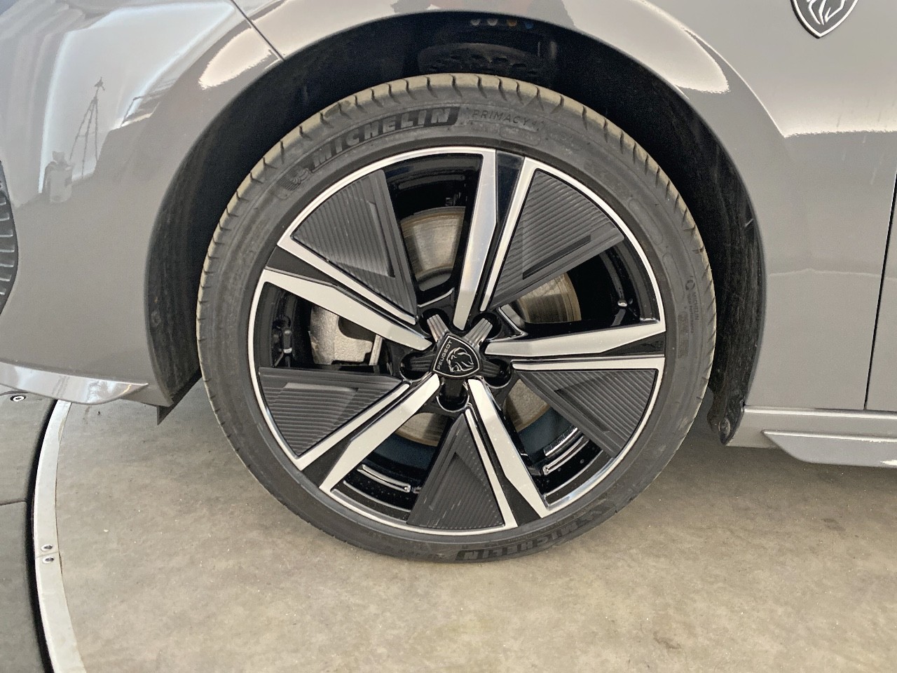 Peugeot 308 SW PHEV 225 e-EAT8 GT 2024