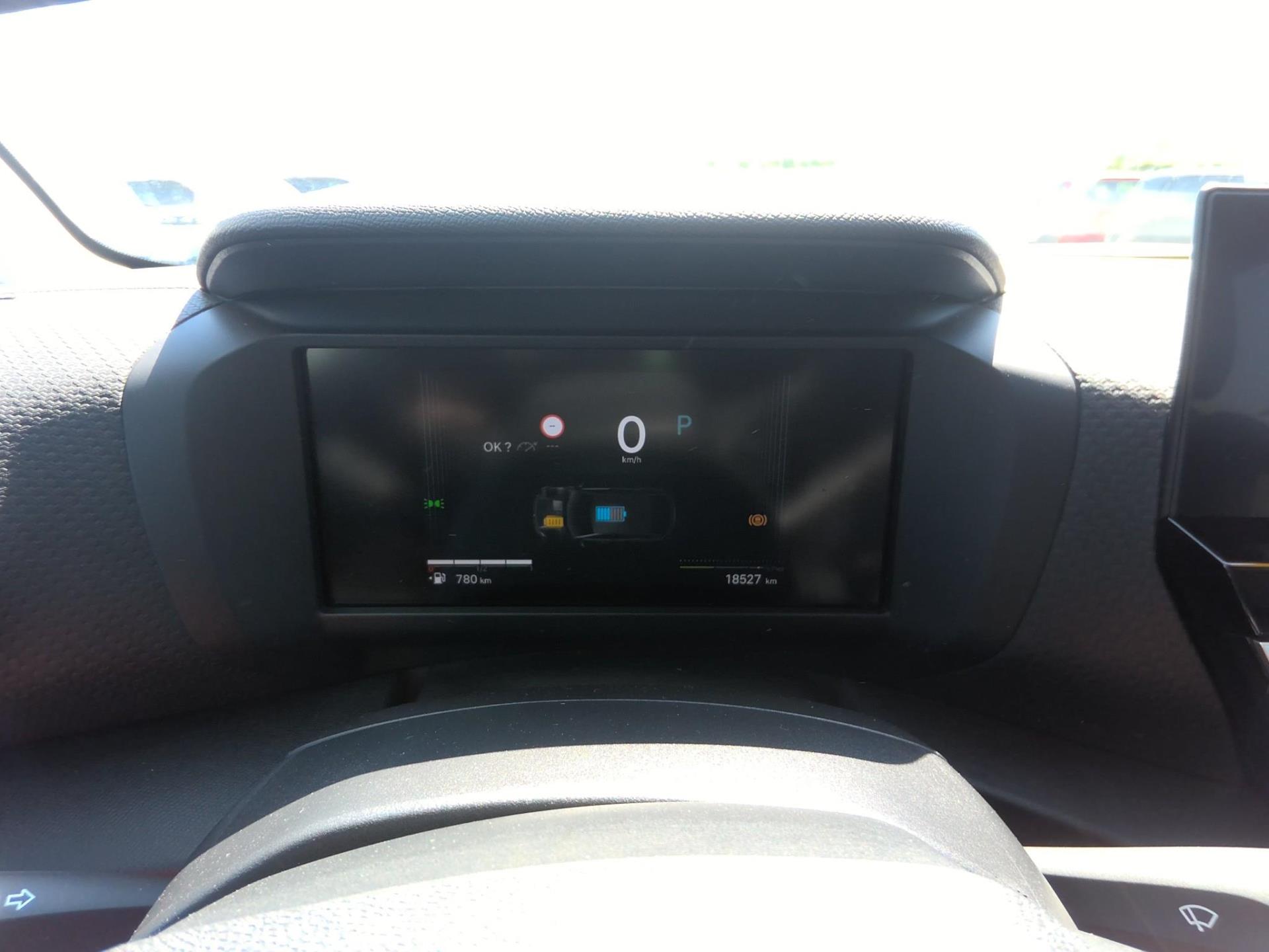 Citroen C4 Hybride 145 ch e-DCS6 Plus 2025
