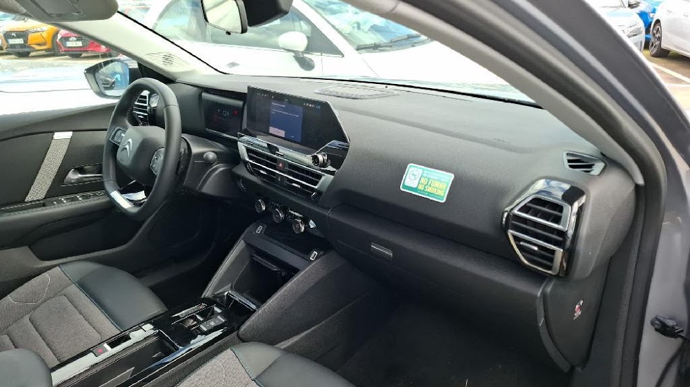 Foto Citroën C4 X 12