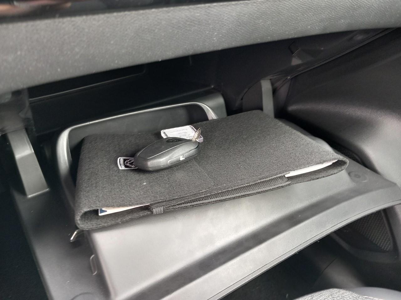 Foto Peugeot 308 8