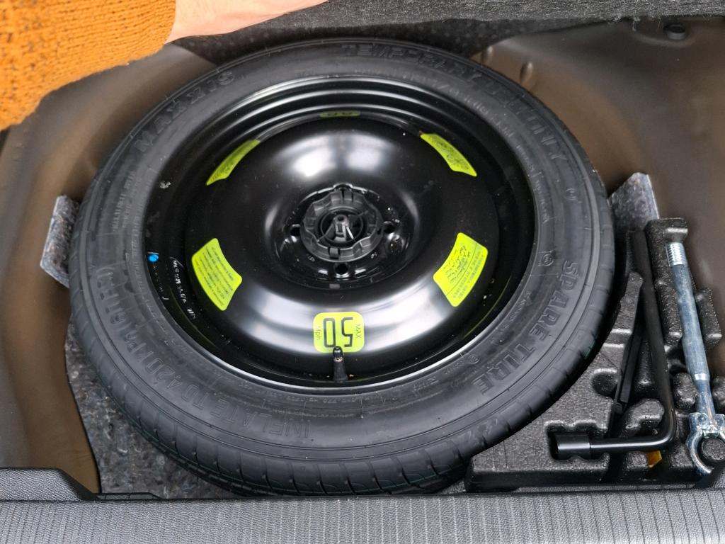 Peugeot 2008 BlueHDi 130 S&S EAT8 Allure 2020