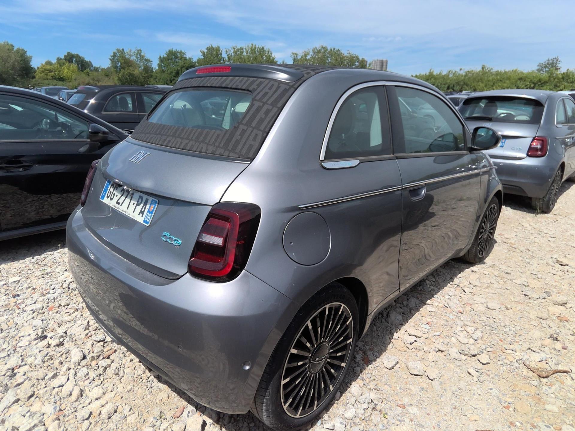 FIAT 500C e 118 ch La Prima 2022