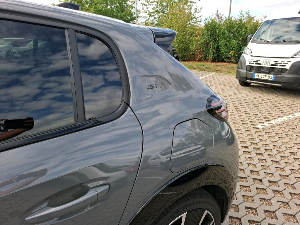 Peugeot 208 Hybrid 145 ch e-DCS6 GT Exclusive 2025