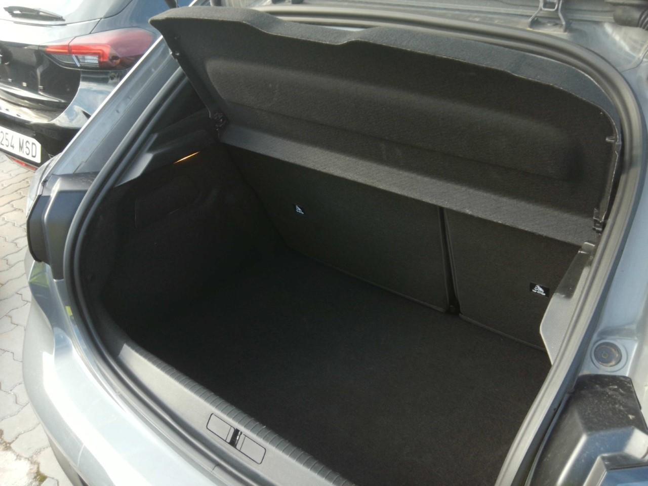 Foto Peugeot 208 15