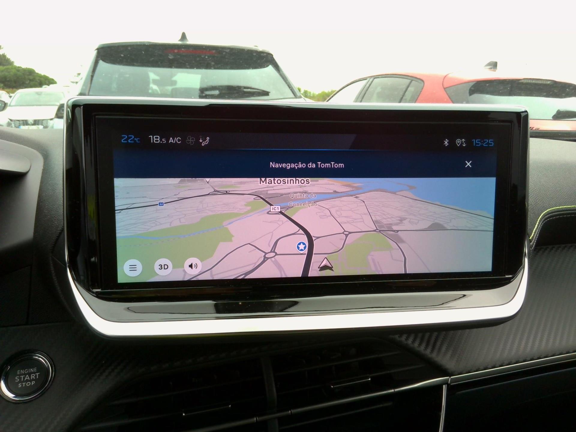 Peugeot 2008 Hybrid 136 e-DCS6 GT 2024