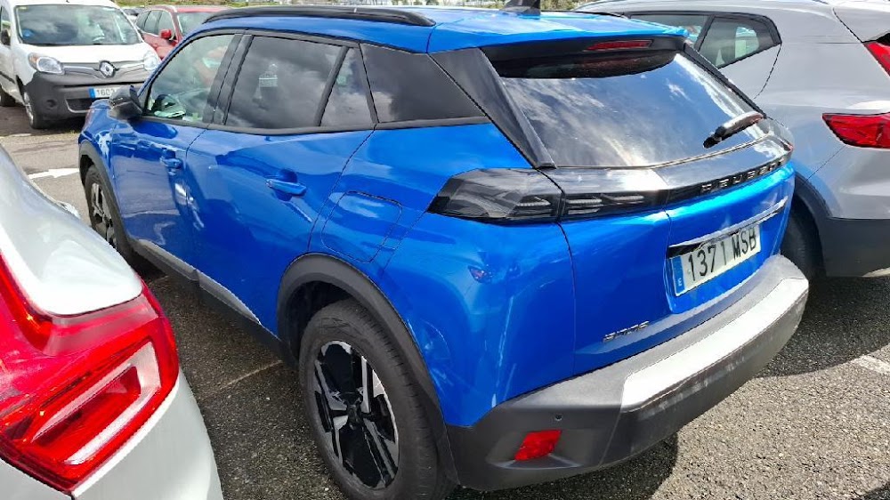 Foto Peugeot 2008 6