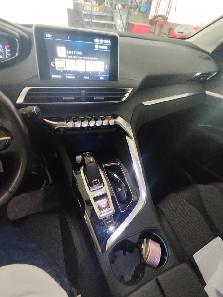 Foto Peugeot 3008 5