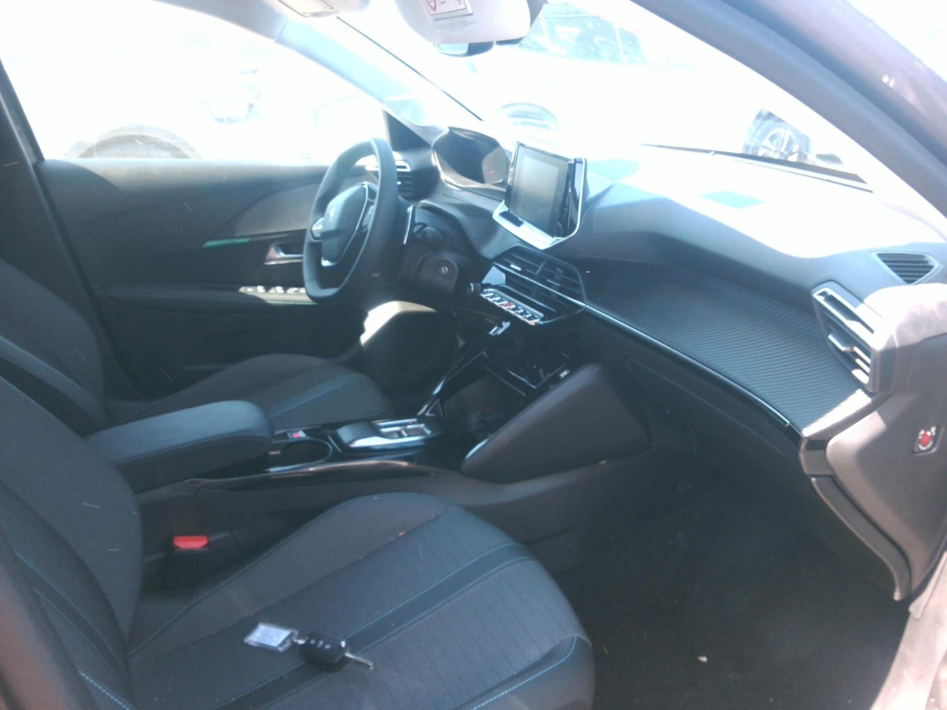 Peugeot 208 PureTech 100 S&S EAT8 Allure 2023