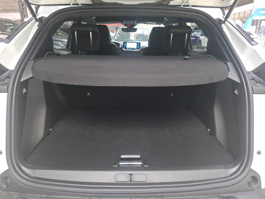 Peugeot 2008 PureTech 130 S&S EAT8 GT 2022