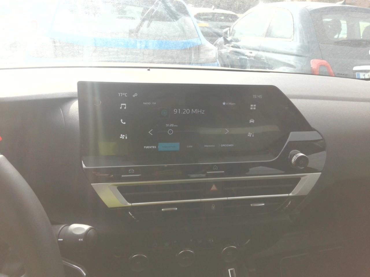 Foto Citroën C4 X 9