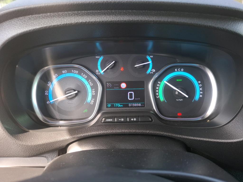 Peugeot EXPERT FGN TOLE M ELECTRIQUE 75KWH 136CH 2022