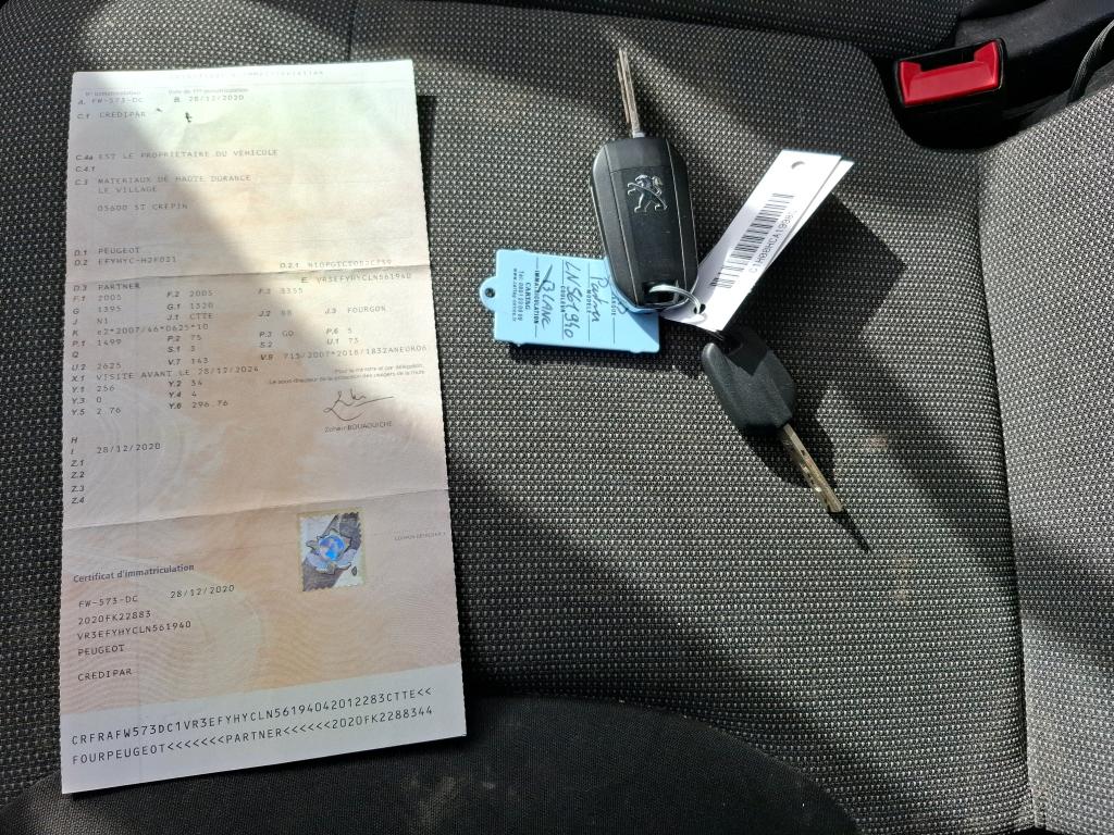 Peugeot PARTNER FOURGON STANDARD 650 KG BLUEHDI 100 S&S BVM5 PREMIUM 2020