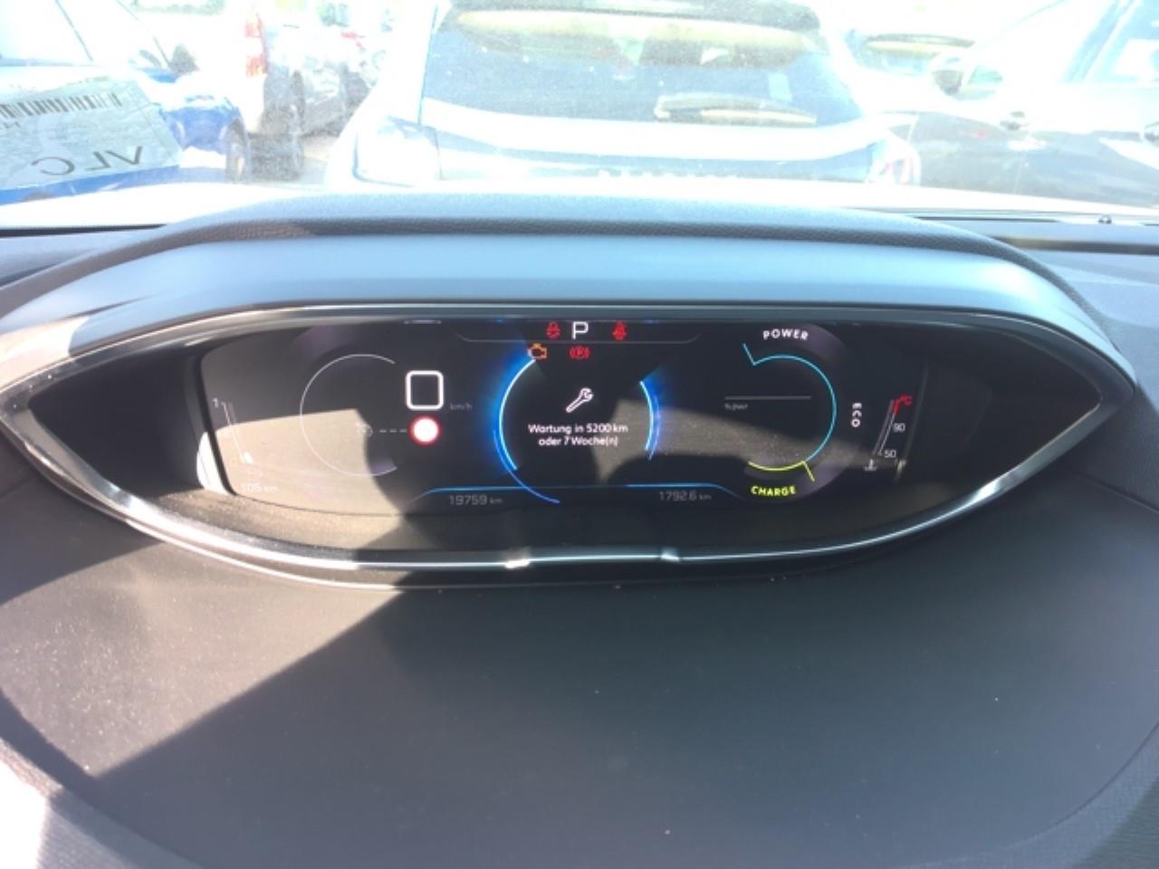 Foto Peugeot 3008 Hybrid 5