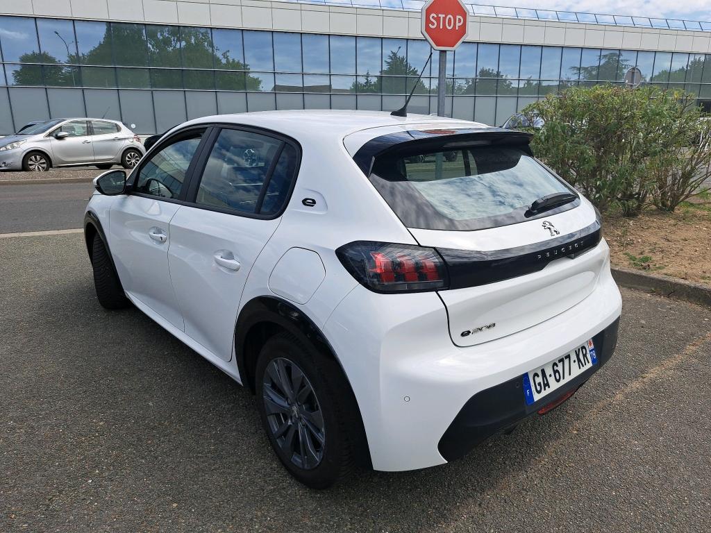 Peugeot 208 Electrique 50 kWh 136ch Active Business 2021