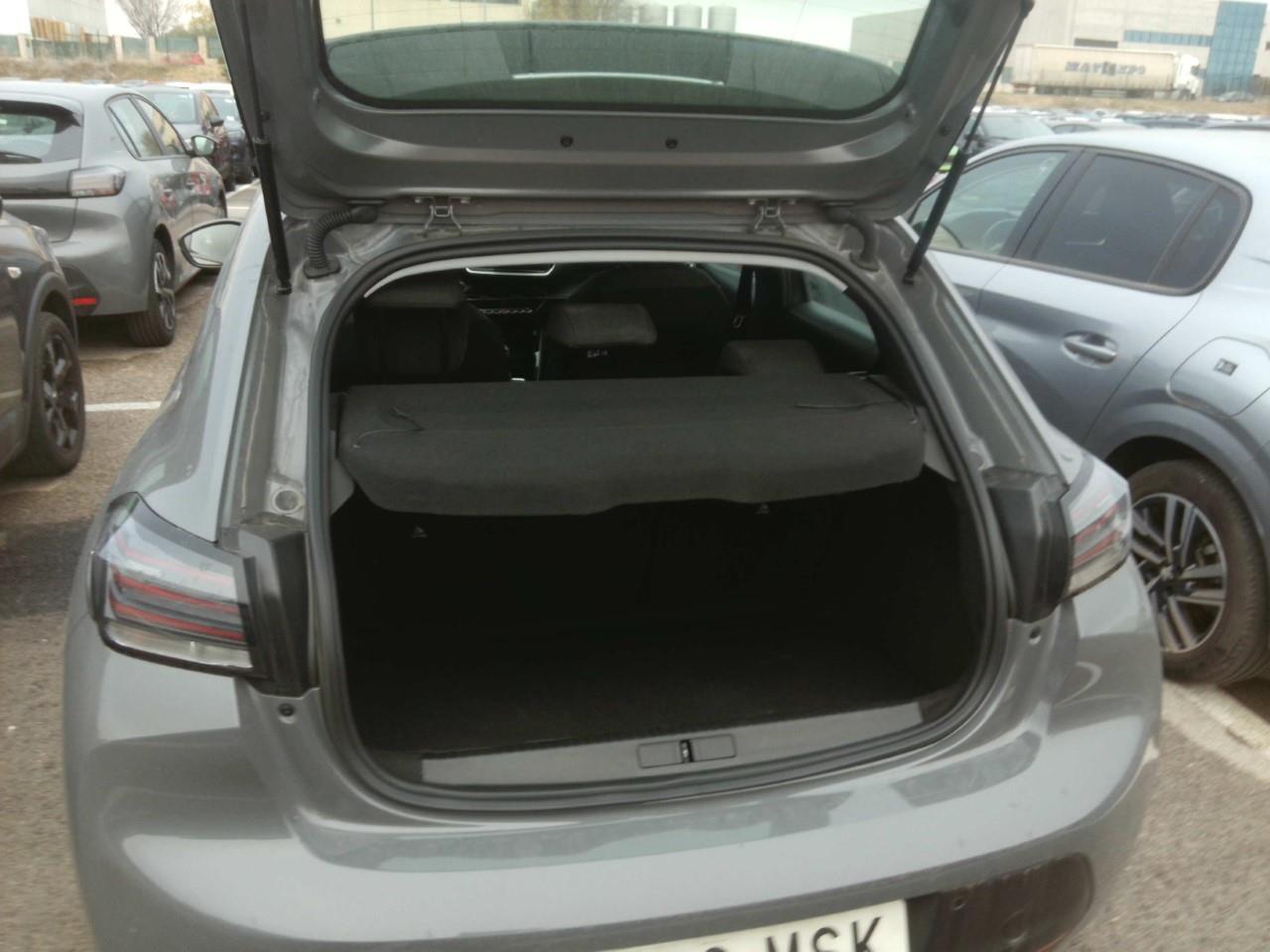 Foto Peugeot 208 13