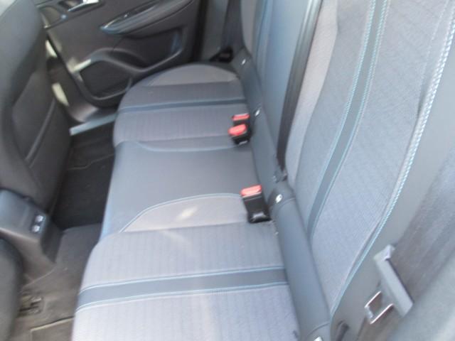 Foto Peugeot 2008 9