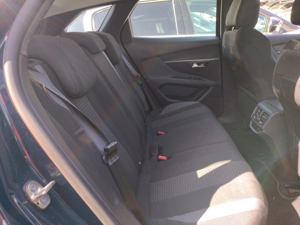 Peugeot 3008 BlueHDi 130ch S&S EAT8 Active Pack 2022