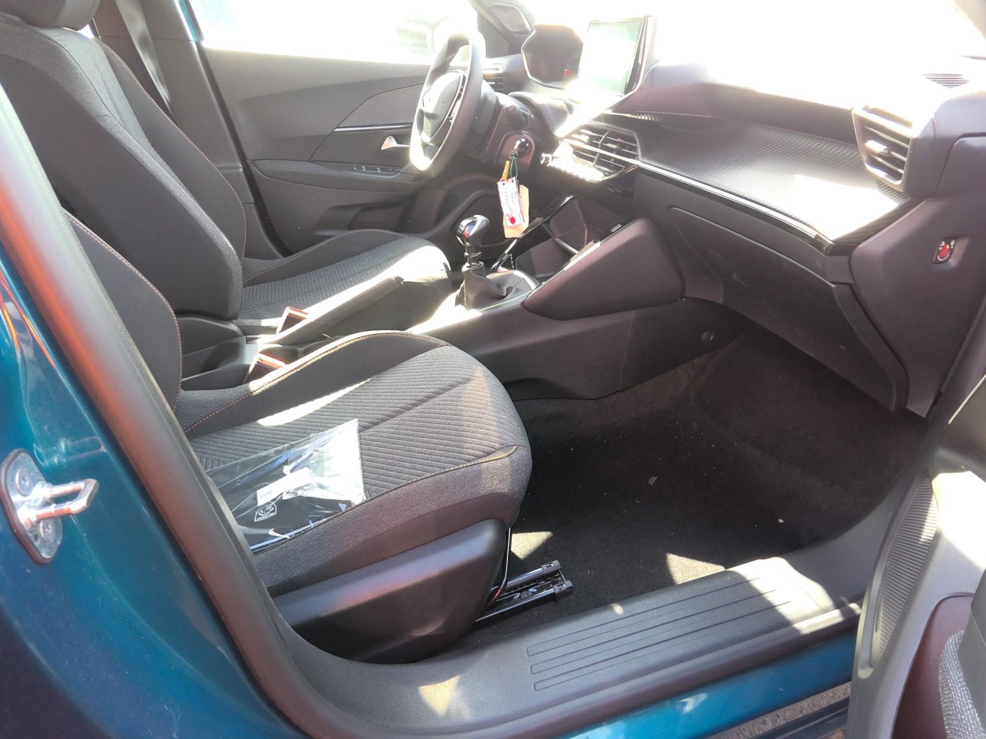 Peugeot 2008 100 S&S BVM6 Style 2025