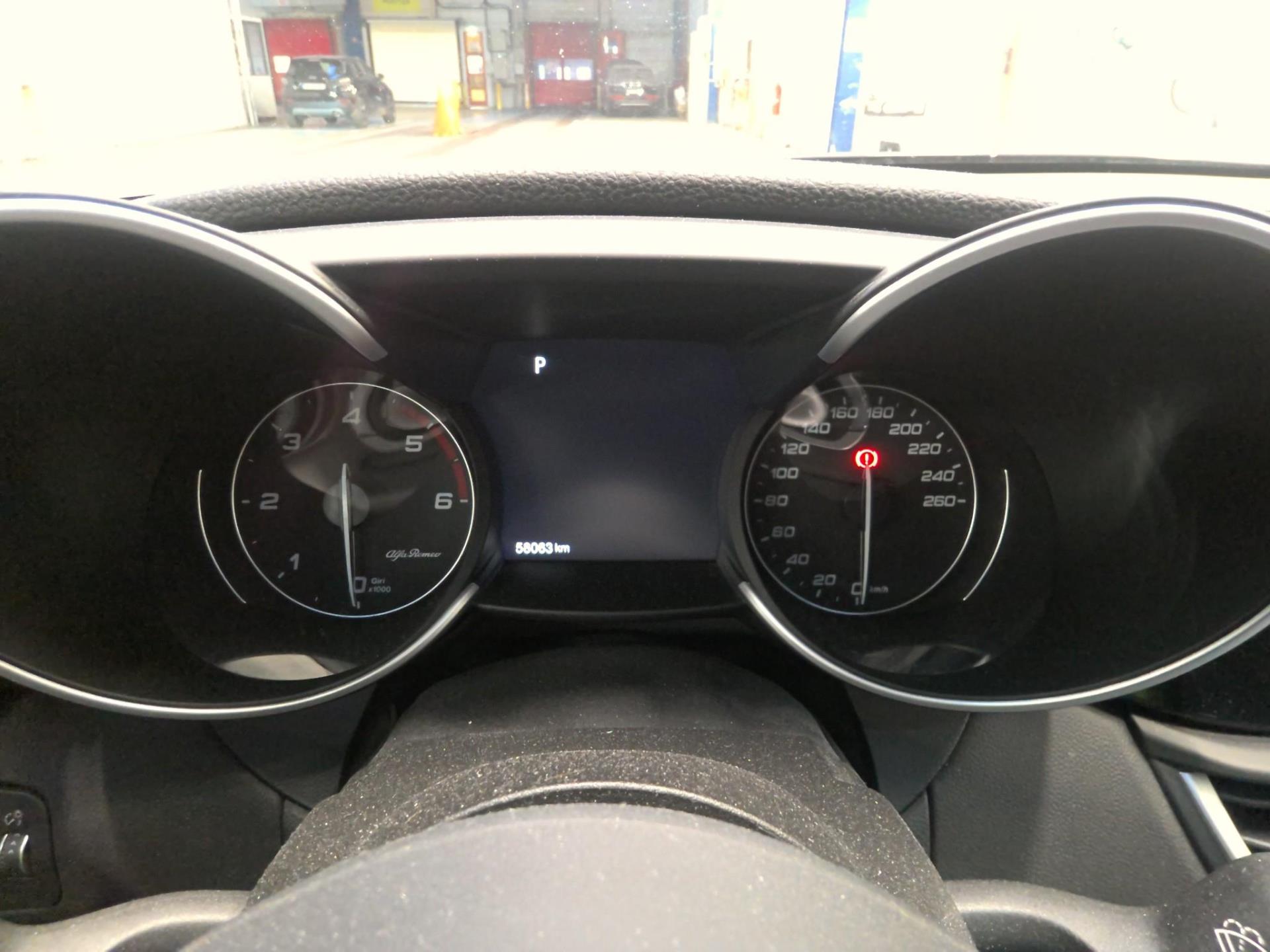 ALFA ROMEO Giulia 2.2 136 ch AT8 Super 2020