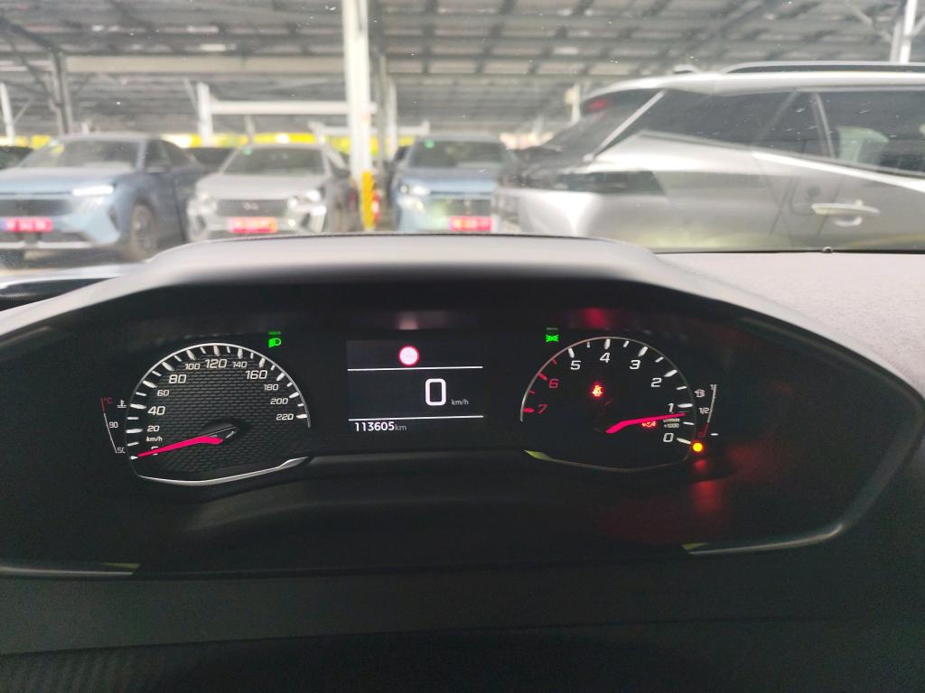 Peugeot 2008 BlueHDi 110 S&S BVM6 Active Business 2021