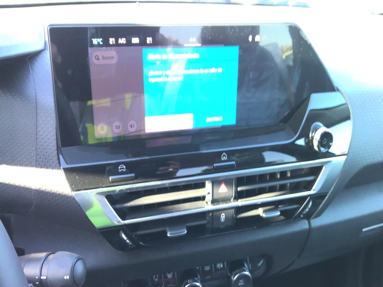 Foto Citroën ë-C4 11