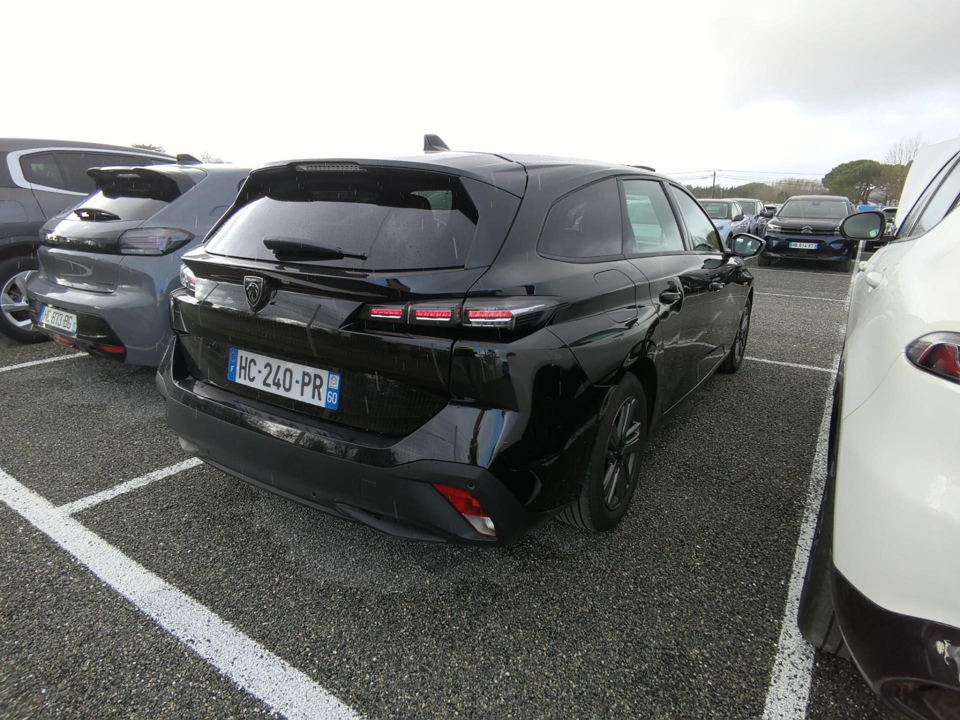 Peugeot 308 SW Hybrid 145 e-DCS6 Style 2025