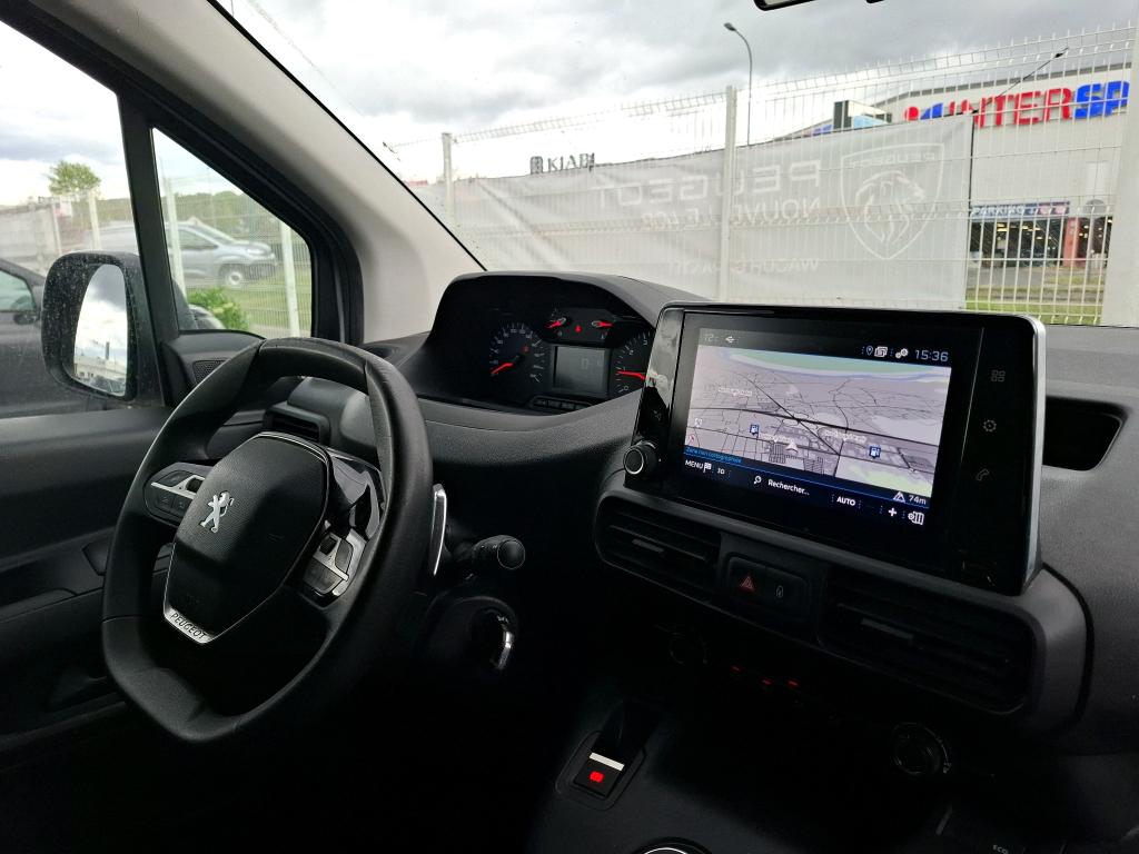 Peugeot PARTNER FOURGON STANDARD 650 KG BLUEHDI 130 S&S EAT8 PREMIUM 2021