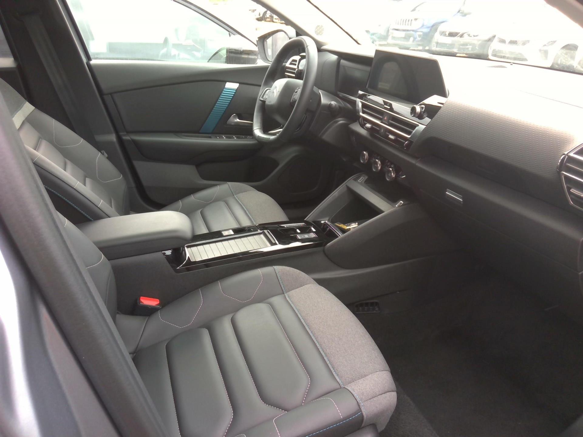Citroen e-C4 136 ch Automatique Shine 2023