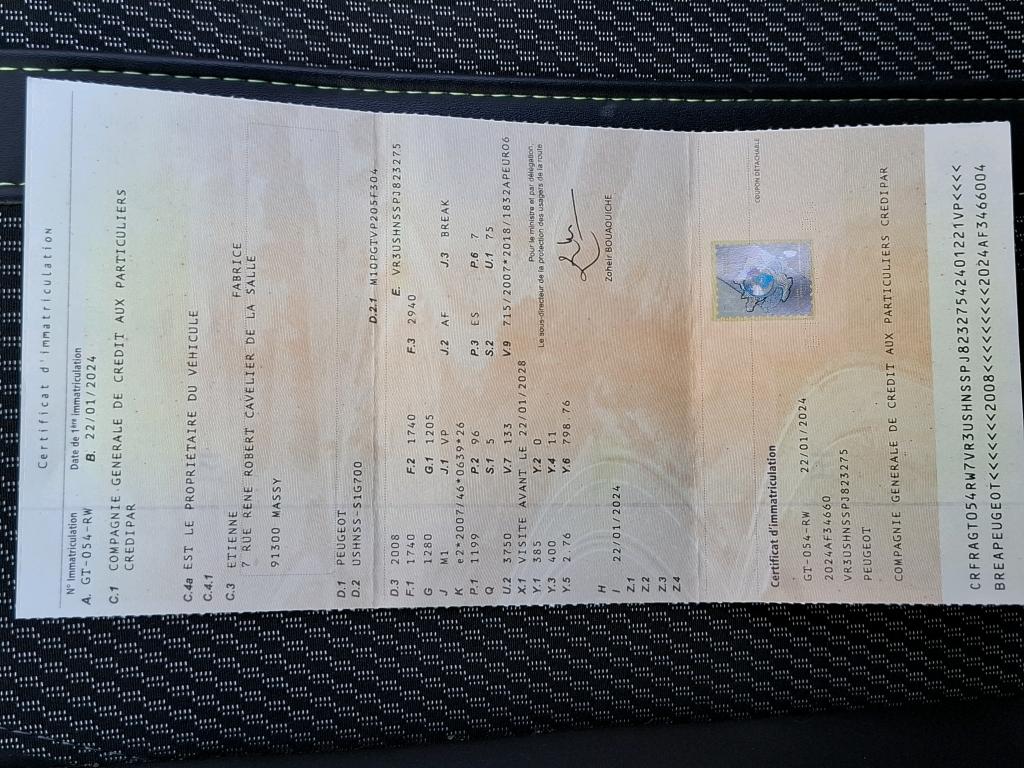 Peugeot 2008 PureTech 130 S&S EAT8 GT 2024