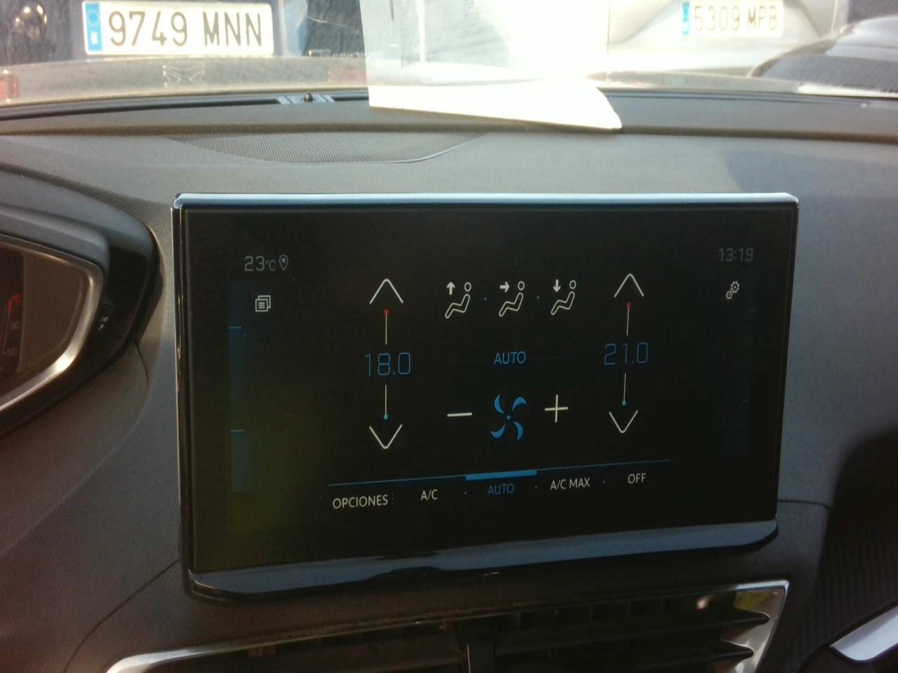 Foto Peugeot 3008 8