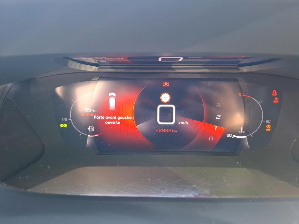 Peugeot 2008 PureTech 130 S&S BVM6 Roadtrip 2022
