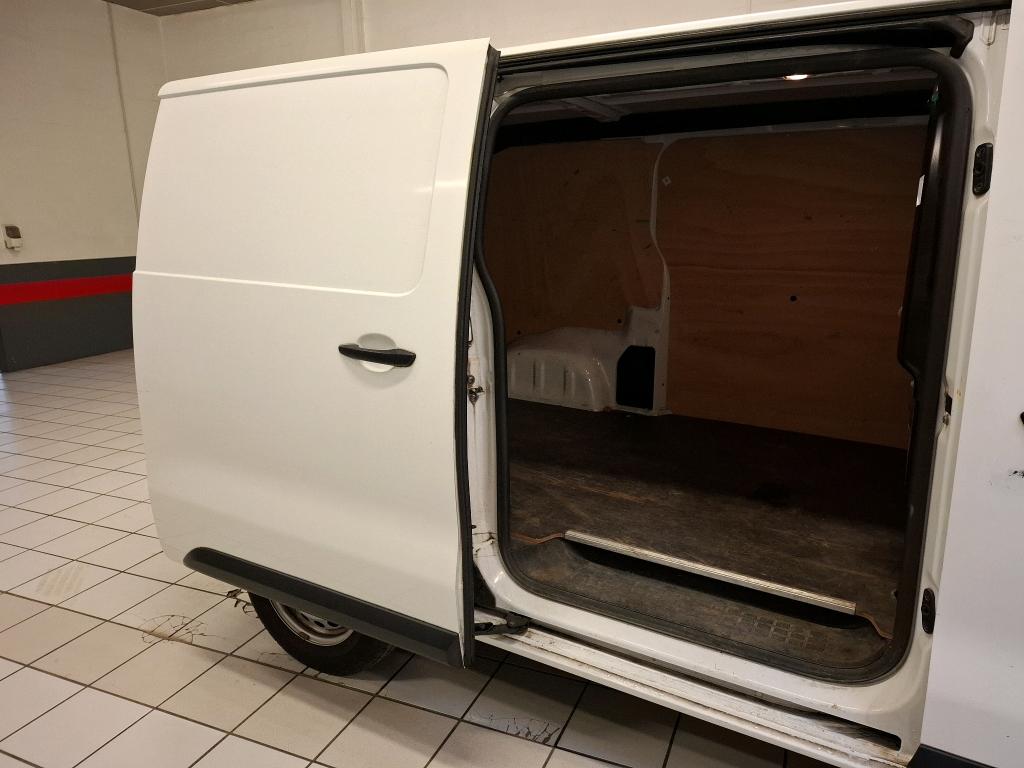 Peugeot EXPERT FGN TOLE STANDARD 2.0 BLUEHDI 120 S&S BVM6 PREMIUM 2018