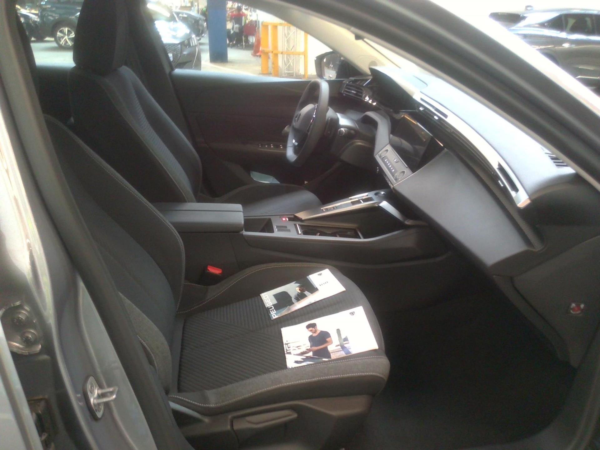 Peugeot 308 SW PHEV 180 e-EAT8 Active Pack 2023