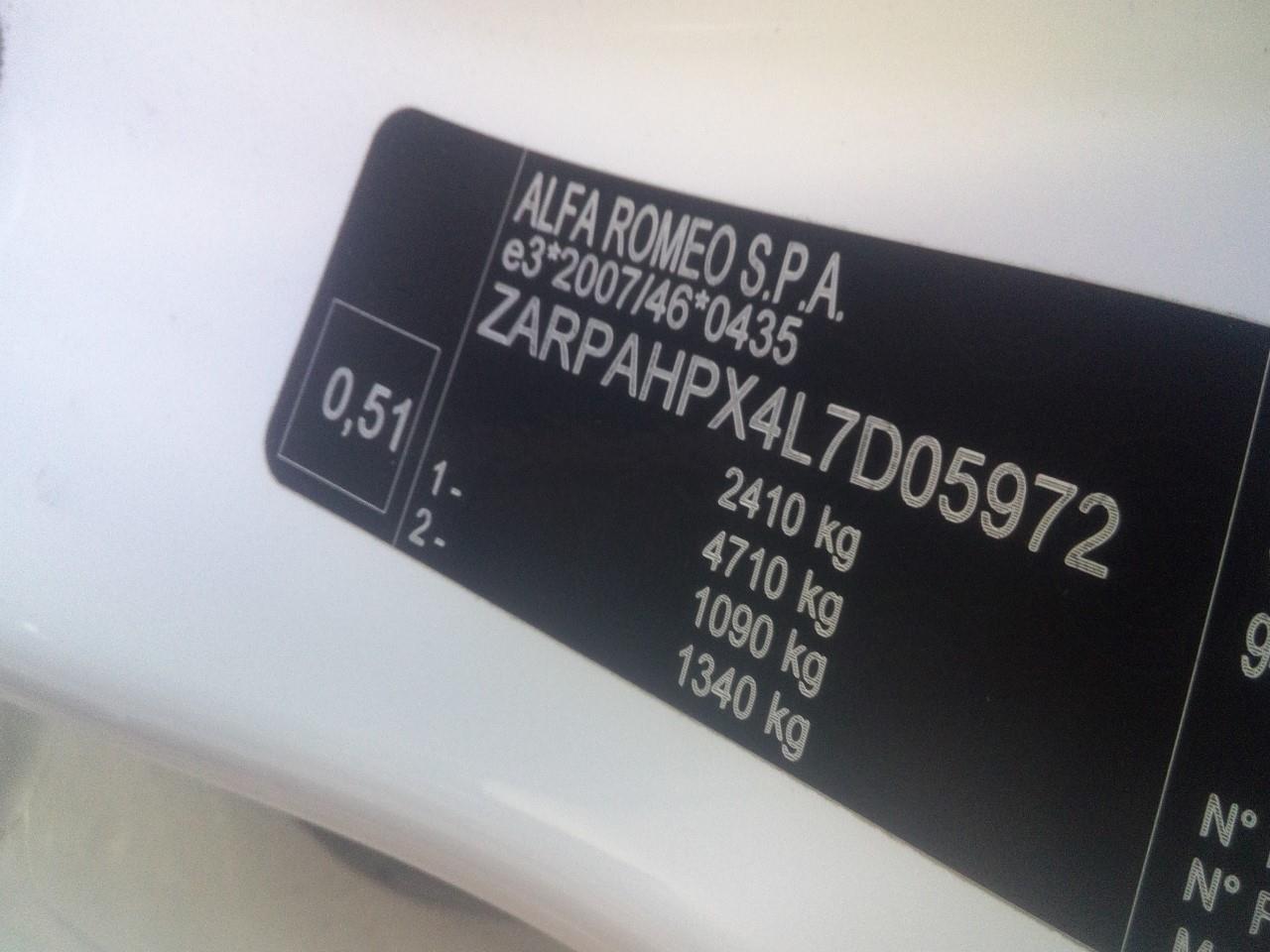 Foto Alfa Romeo Stelvio 5