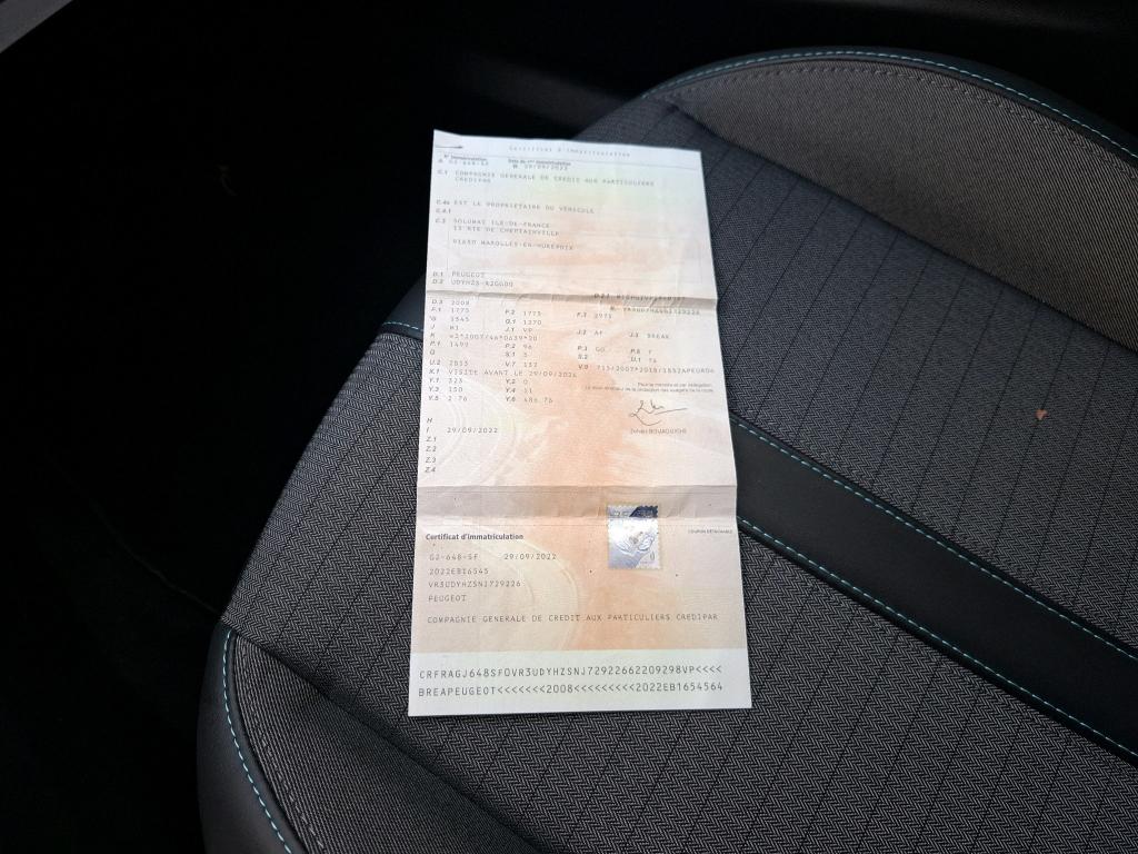 Peugeot 2008 BlueHDi 130 S&S EAT8 Allure 2022