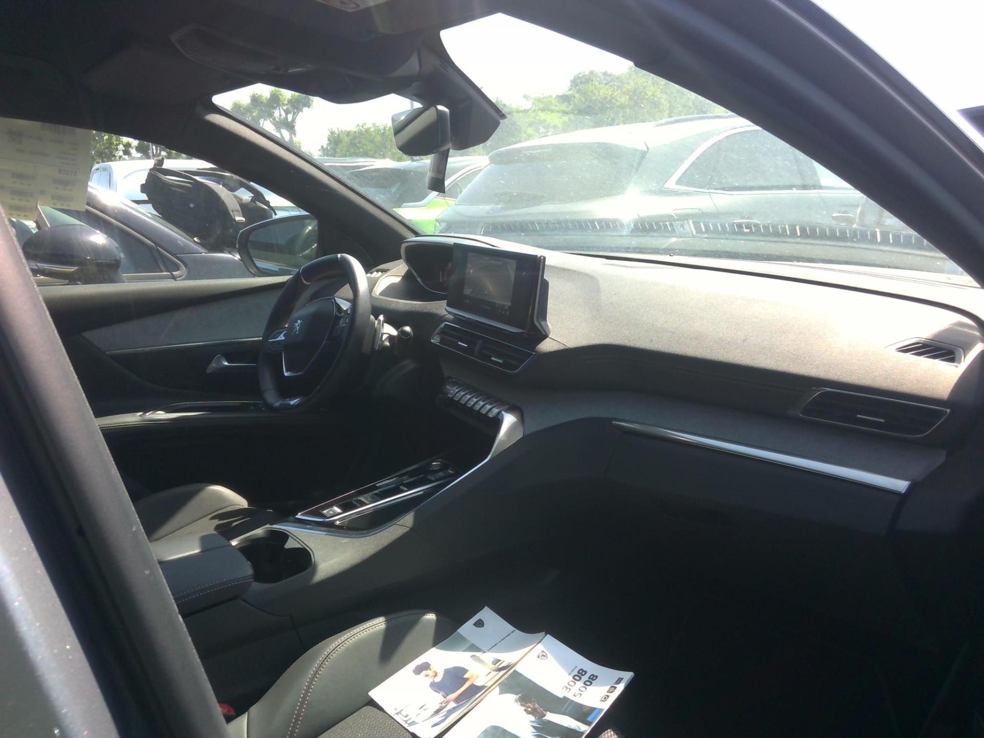 Peugeot 5008 BlueHDi 130ch S&S EAT8 GT 2023