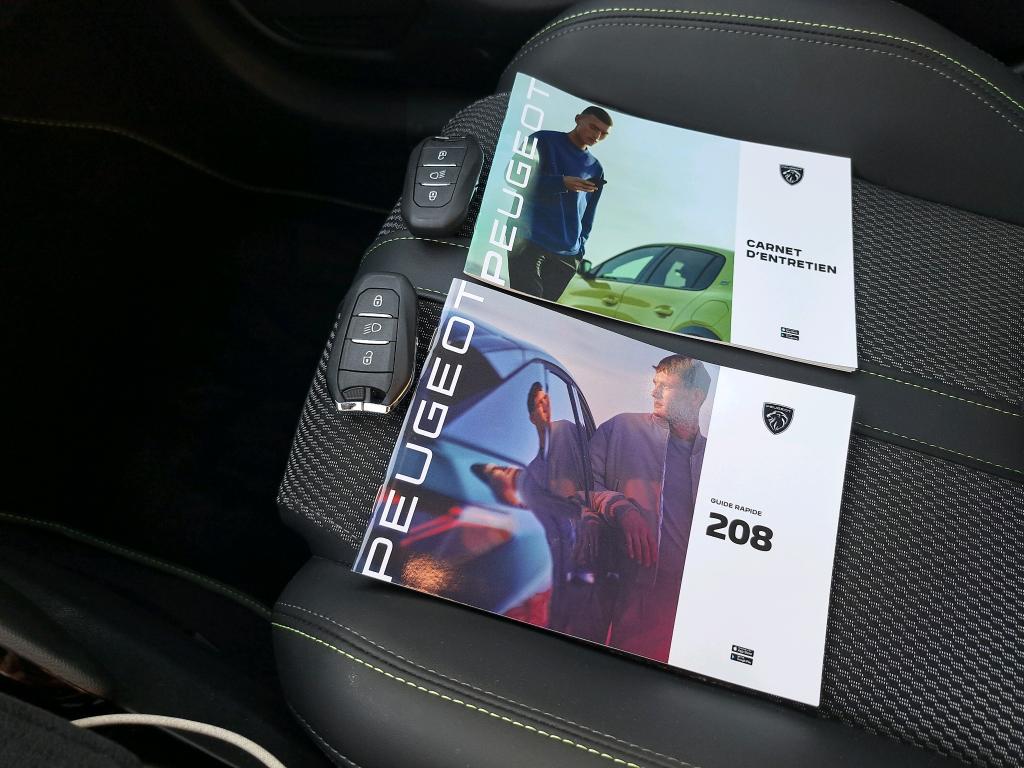 Peugeot 208 Hybrid 110 e-DCS6 GT 2025