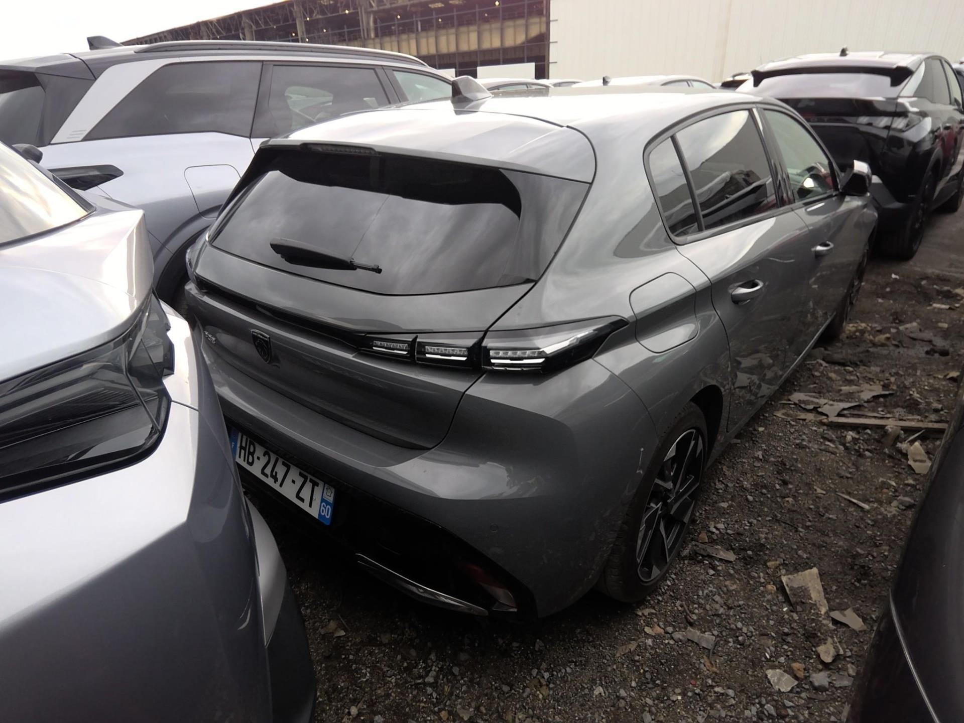 Peugeot 308 Hybrid 136 e-DCS6 Allure 2025