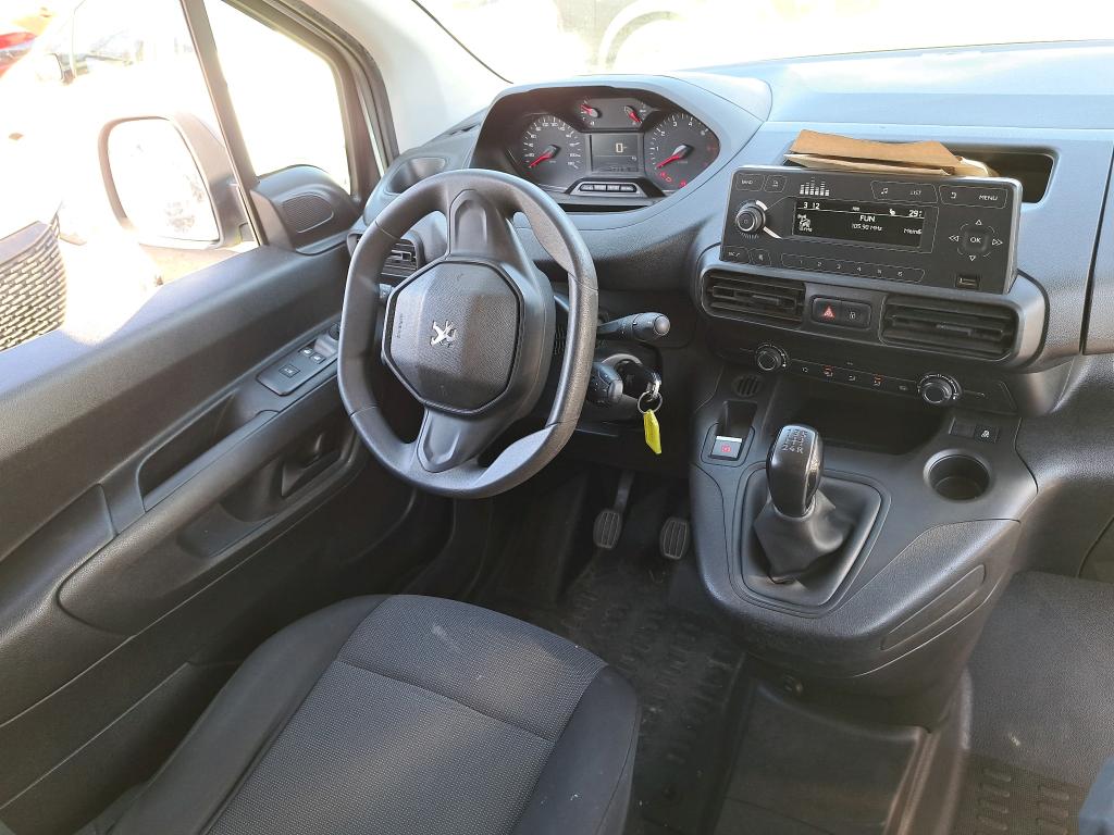 Peugeot PARTNER FOURGON STANDARD 650 KG BLUEHDI 100 S&S BVM5 PREMIUM 2020