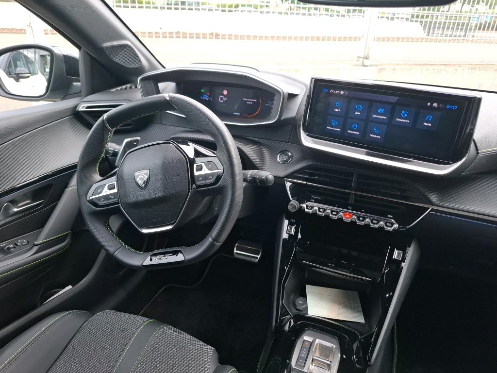 Peugeot 208 Hybrid 145 ch e-DCS6 GT 2025