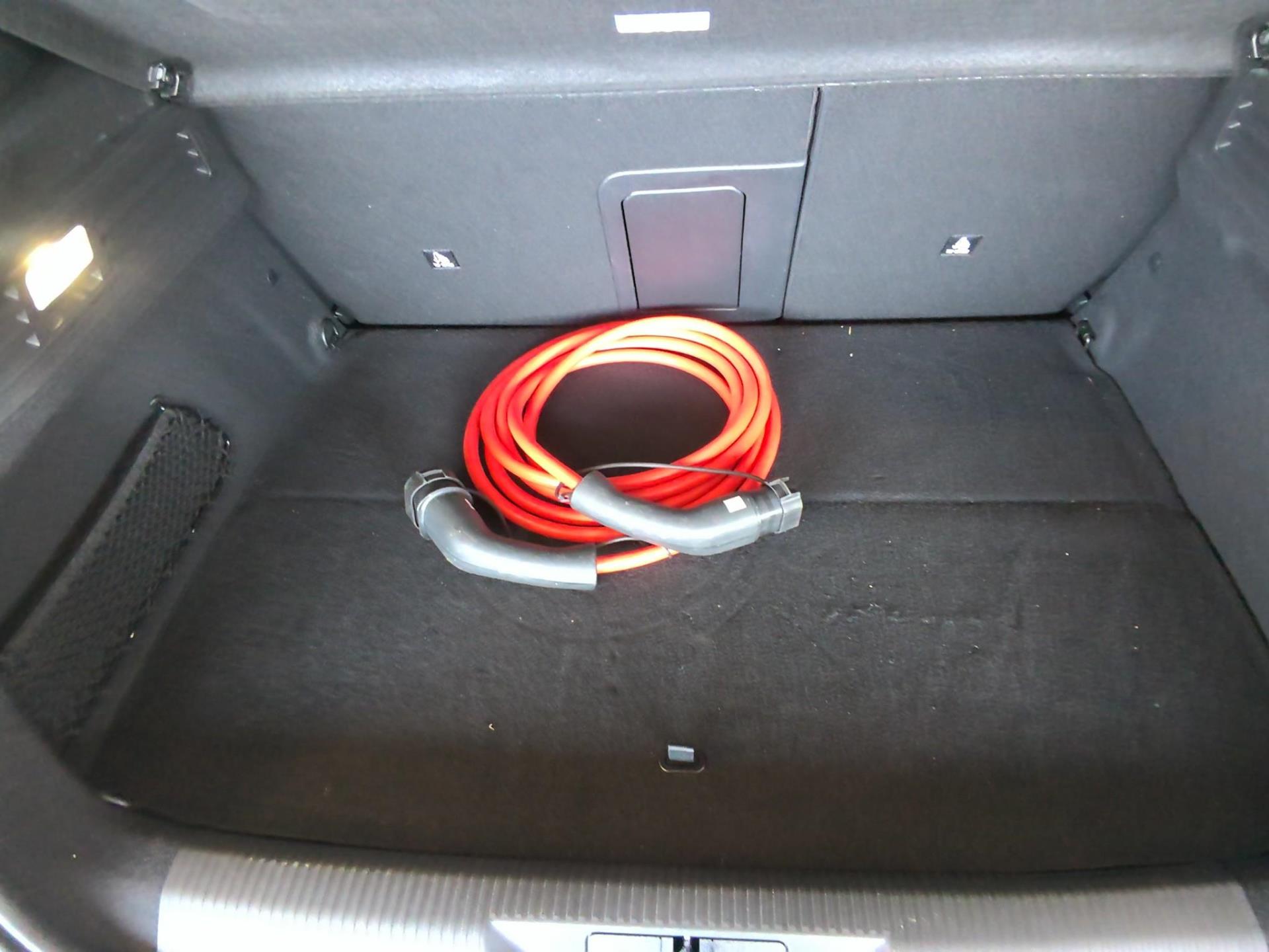 Peugeot 308 Plug-in Hybrid 195 ch e-DCS7 GT 2025