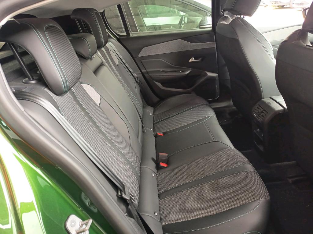 Peugeot 308 PHEV 180 e-EAT8 Allure 2023
