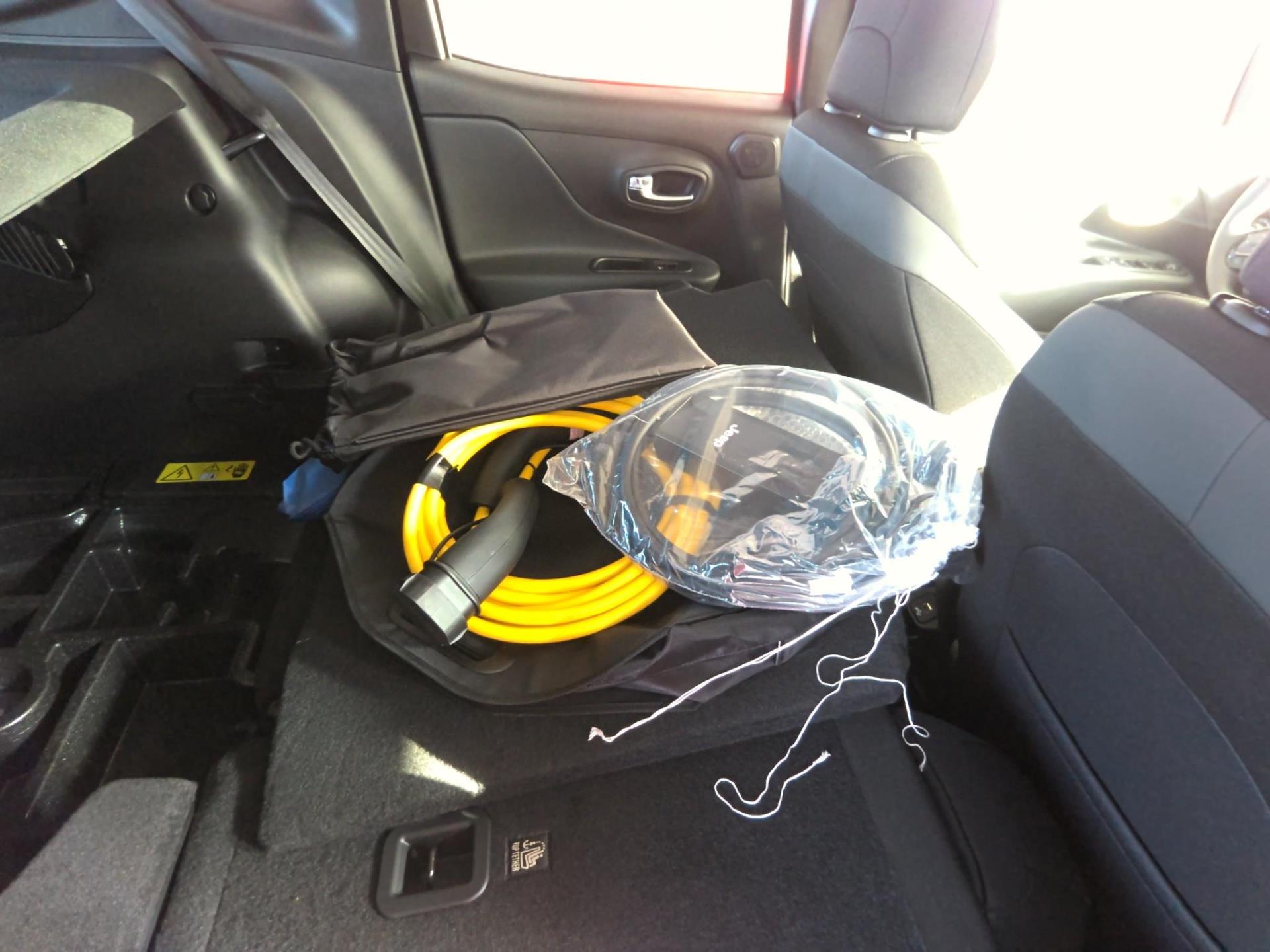 JEEP Renegade 1.3 Turbo T4 240 ch PHEV AT6 4xe eAWD S 2023