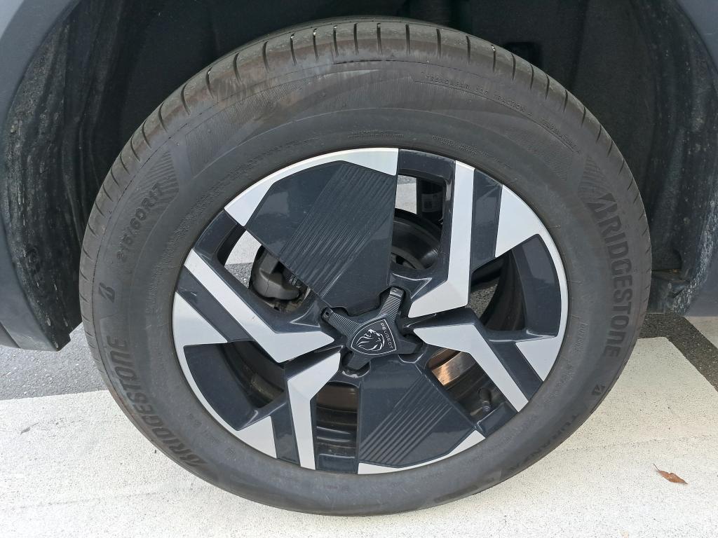 Peugeot 2008 Hybrid 145 ch e-DCS6 GT 2025
