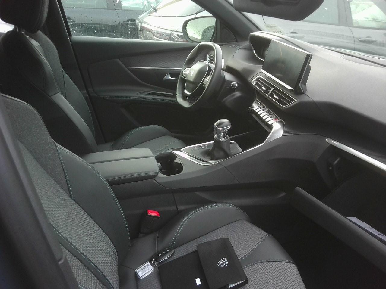 Foto Peugeot 3008 7
