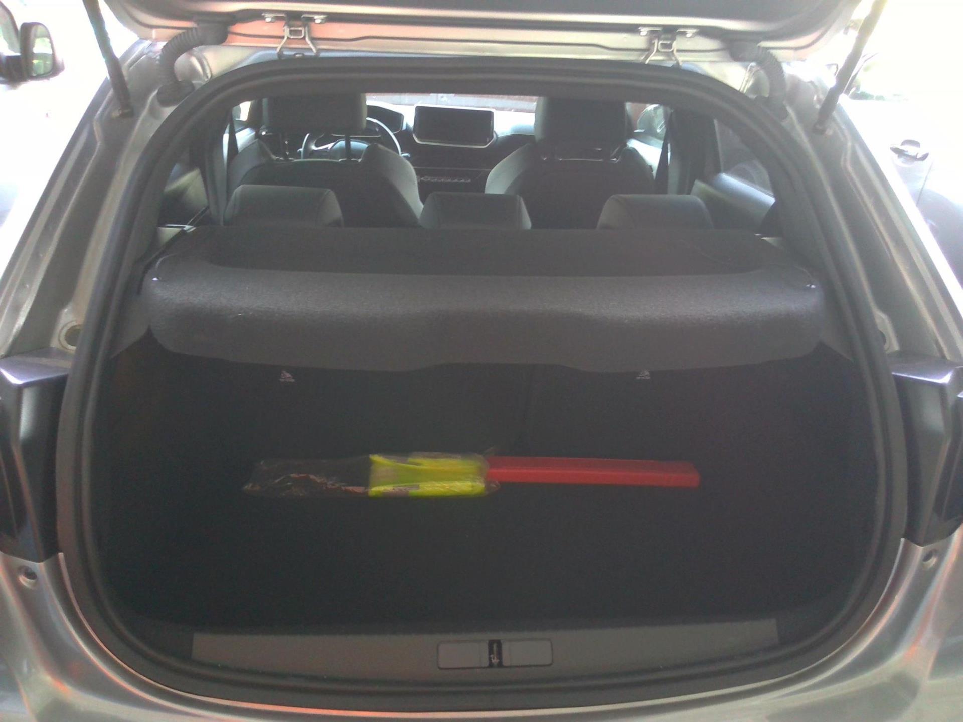 Peugeot 208 Hybrid 145 ch e-DCS6 GT 2026