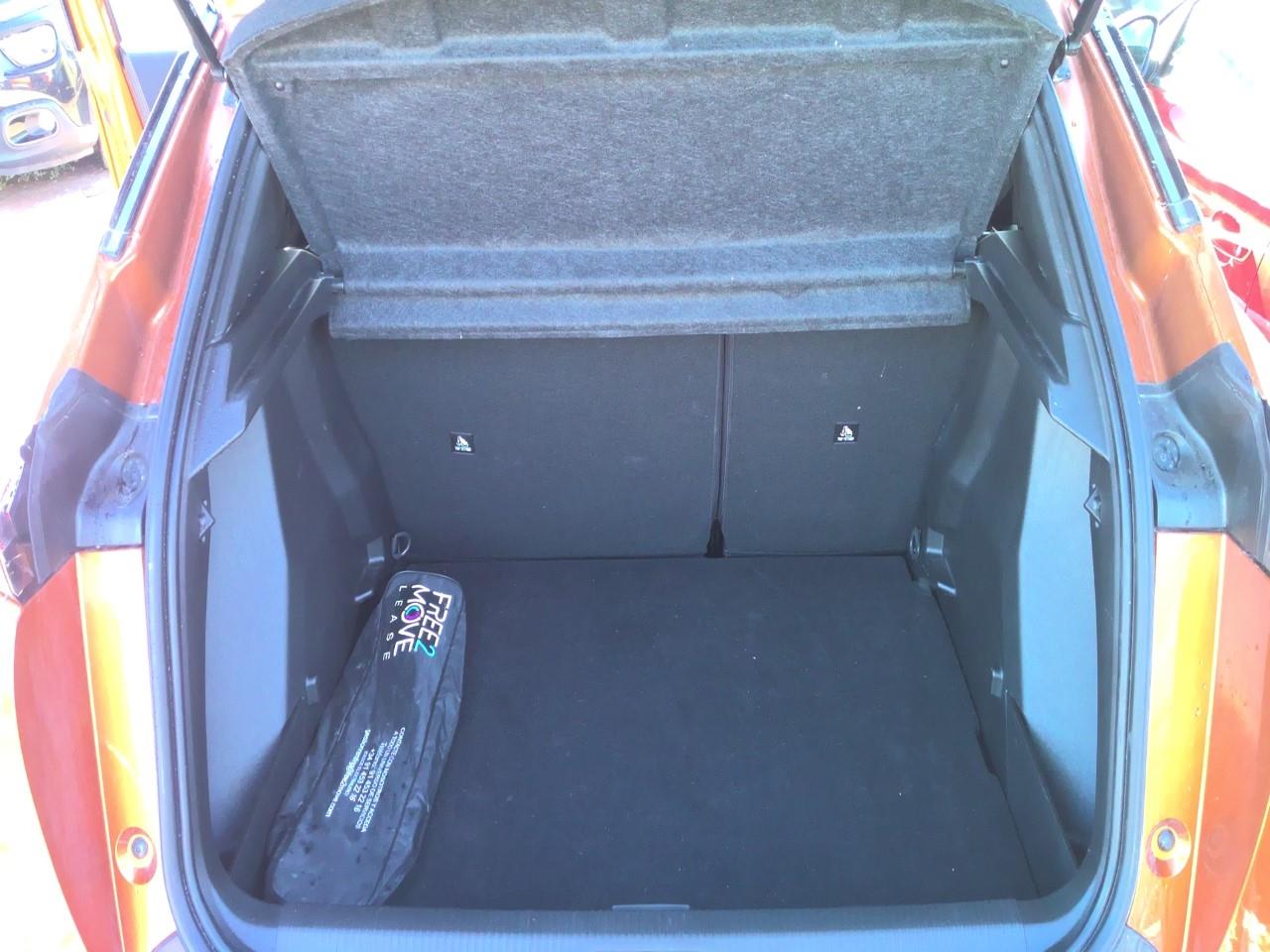 Foto Peugeot 2008 7