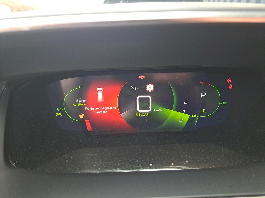 Peugeot 2008 PureTech 130 S&S EAT8 Allure Business 2021